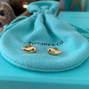 Tiffany & Co. Elsa Peretti Teardrop Earrings 18k